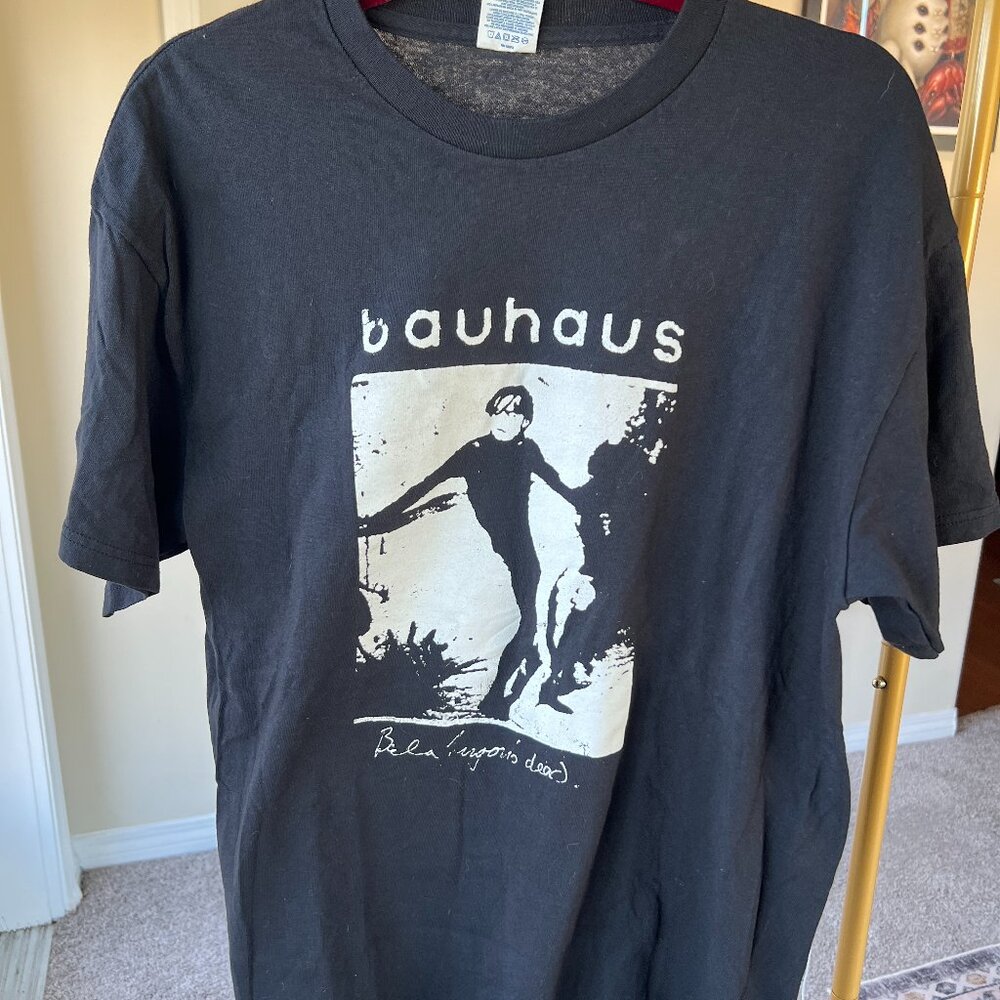 Mens Bauhaus large vintage shirt